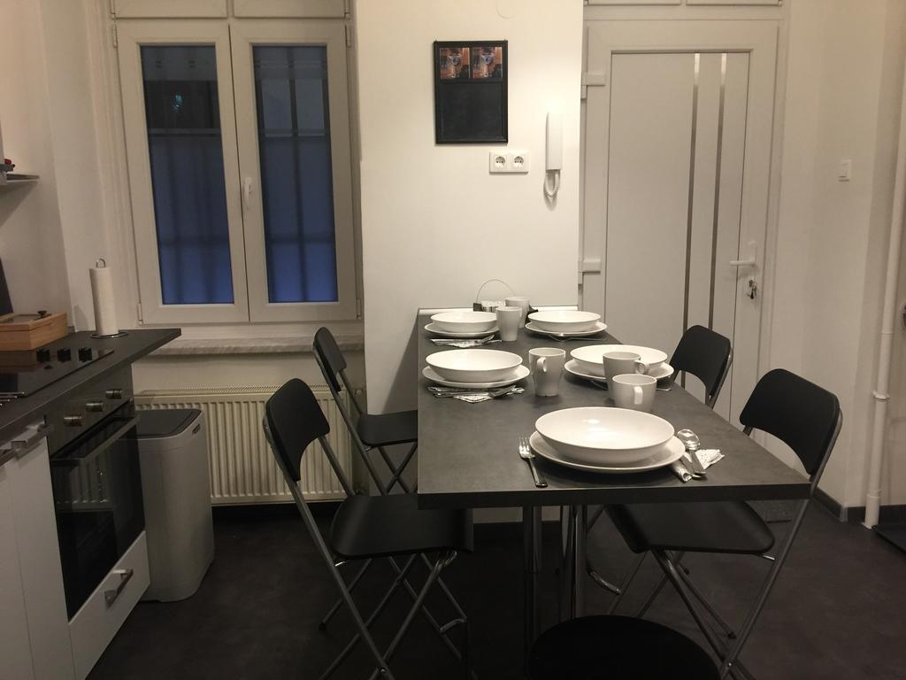 Homelike Luxury Flat On Gyulai Pal Budapest Bagian luar foto